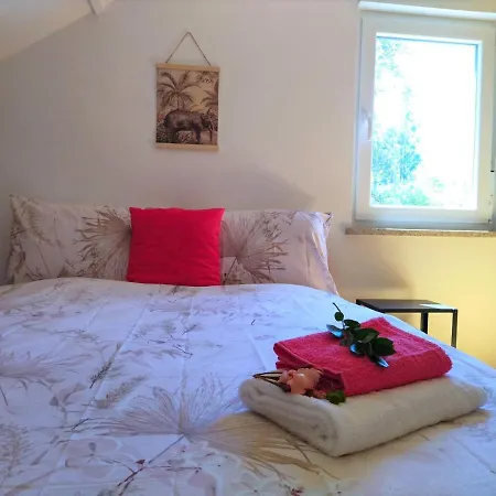 Quinta Da Cavada - Medronh'al Holiday home *