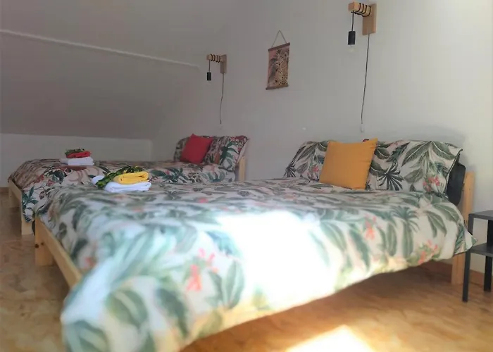 Quinta Da Cavada - Medronh'al Feriehus Oliveira do Hospital