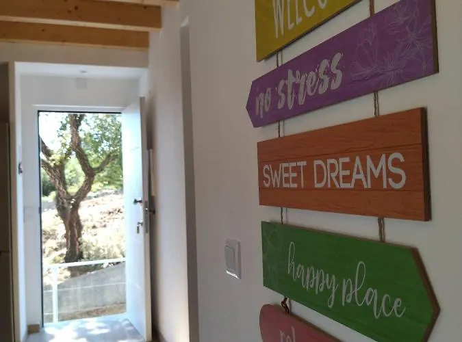 Quinta Da Cavada - Medronh'al Feriehus *