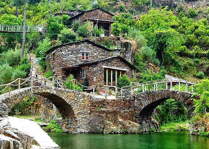 Feriehus Quinta Da Cavada - Medronh'al Oliveira do Hospital